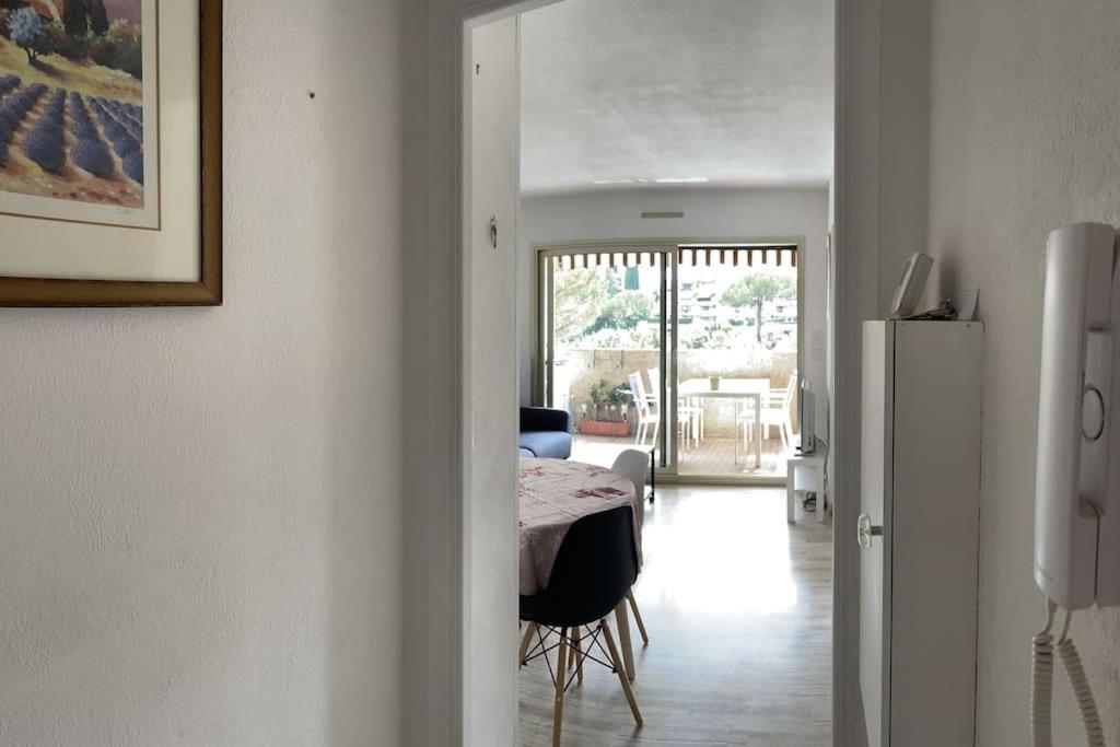Appartement 2 Pieces 6Mn A Pied Du Centre Vence Zewnętrze zdjęcie