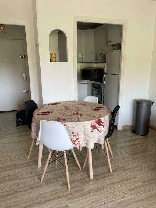 Appartement 2 Pieces 6Mn A Pied Du Centre Vence Zewnętrze zdjęcie